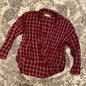 FALL FIND. Maroon plaid hi/low top